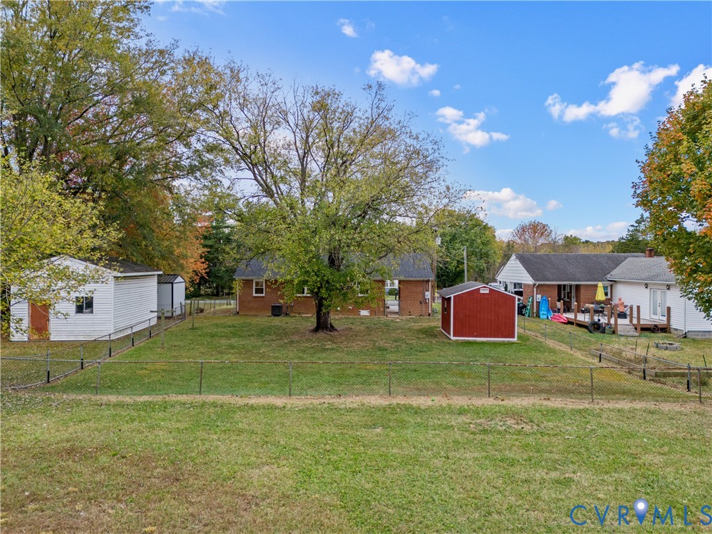 Gordonsville, Virginia 22942, United States, 3 Bedrooms Bedrooms, ,2 BathroomsBathrooms,Residential,Active,235171