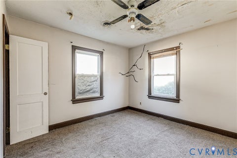 Tiny photo for 9 E Gray Street, Sandston, VA 23150 (MLS # 2628917)