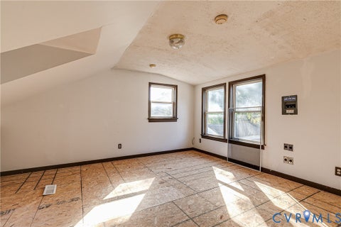 Tiny photo for 9 E Gray Street, Sandston, VA 23150 (MLS # 2628917)