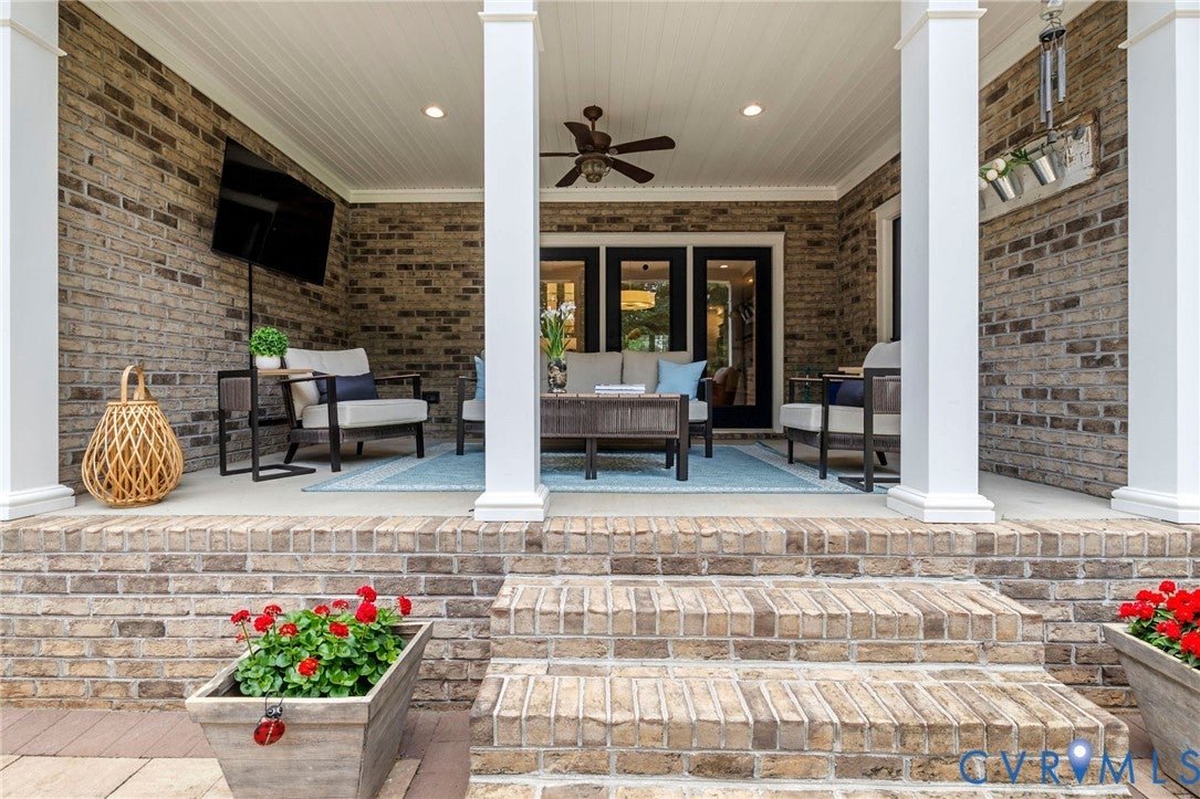 18374 Dogwood Trail Road