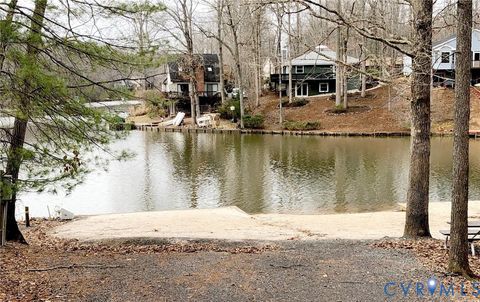 Tiny photo for 4230 LAKEVIEW Parkway, Locust Grove, VA 22508 (MLS # 2527701)