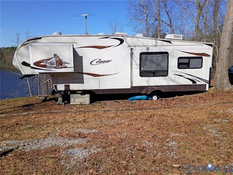 Tiny photo for Lots 51 & 52 Crystal Lake, Nottoway, VA 23930 (MLS # 2607570)