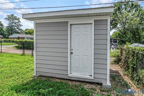 Tiny photo for 2307 Whitcomb Street, Richmond, VA 23223 (MLS # 2619169)