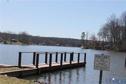 Tiny photo for 562/563 Locust Drive, Louisa, VA 23093 (MLS # 2608578)