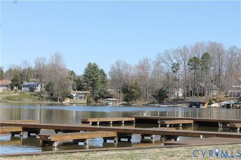 Tiny photo for 562/563 Locust Drive, Louisa, VA 23093 (MLS # 2608578)