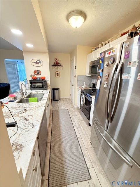 Tiny photo for 10218 Wolfe Manor Court #308, Glen Allen, VA 23060 (MLS # 2529412)