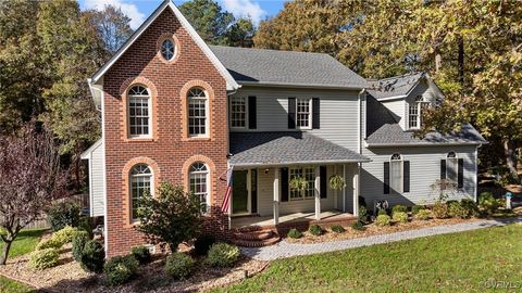 A home in South Chesterfield