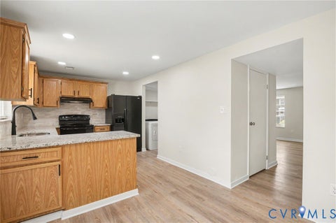 Tiny photo for 7952 Clovertree Court #7952, North Chesterfield, VA 23235 (MLS # 2619516)