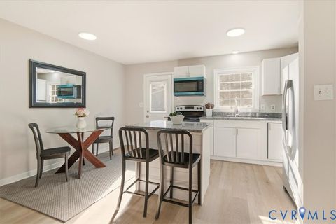 Tiny photo for 15900 Lalonde Place, Chesterfield, VA 23831 (MLS # 2533365)