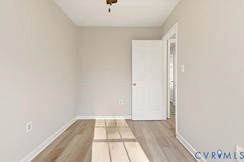 Tiny photo for 15900 Lalonde Place, Chesterfield, VA 23831 (MLS # 2533365)