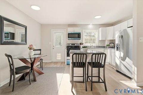 Tiny photo for 15900 Lalonde Place, Chesterfield, VA 23831 (MLS # 2533365)