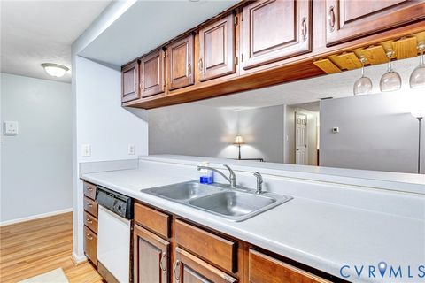 Tiny photo for 10217 Wolfe Manor Court #404, Glen Allen, VA 23060 (MLS # 2532755)