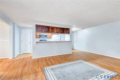 Tiny photo for 10217 Wolfe Manor Court #404, Glen Allen, VA 23060 (MLS # 2532755)