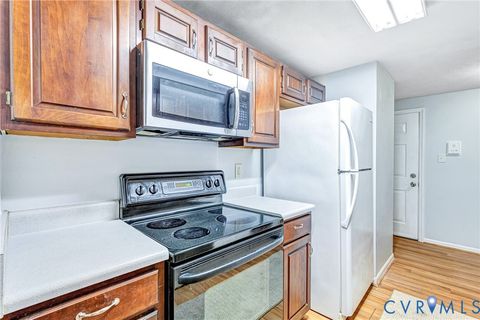 Tiny photo for 10217 Wolfe Manor Court #404, Glen Allen, VA 23060 (MLS # 2532755)