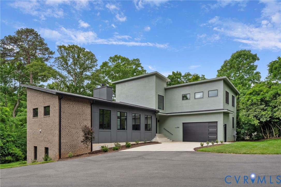 7301 Riverside Drive