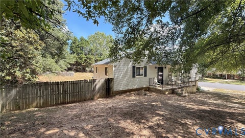 Tiny photo for 147 Dyerwood Place, Danville, VA 24541 (MLS # 2625221)