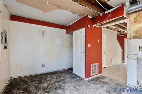 Tiny photo for 1309 Minefee Street, Richmond, VA 23224 (MLS # 2629014)