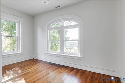 Tiny photo for 2005 Barton Avenue, Richmond, VA 23222 (MLS # 2628628)