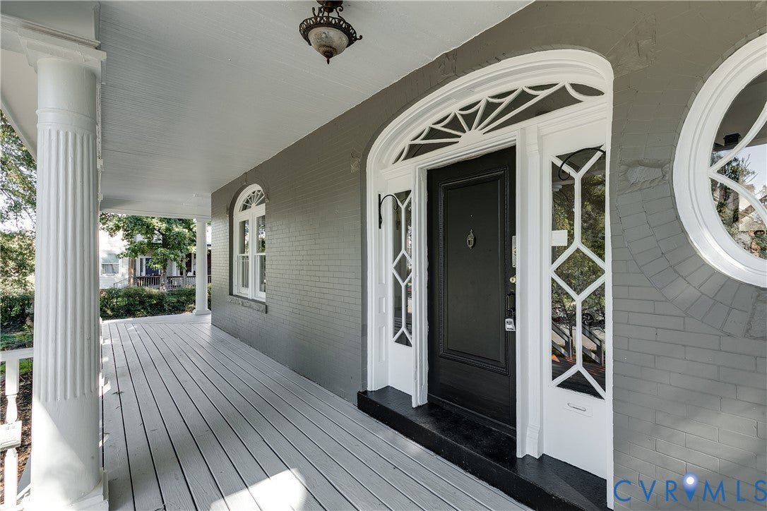 2005 Barton Avenue
