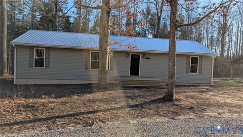 Photo of 19201 Genito Road, Amelia Courthouse, VA 23002 (MLS # 2606049)