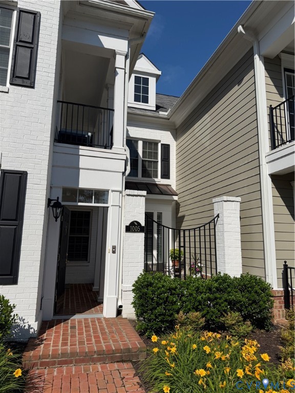 1005 Southwark Lane