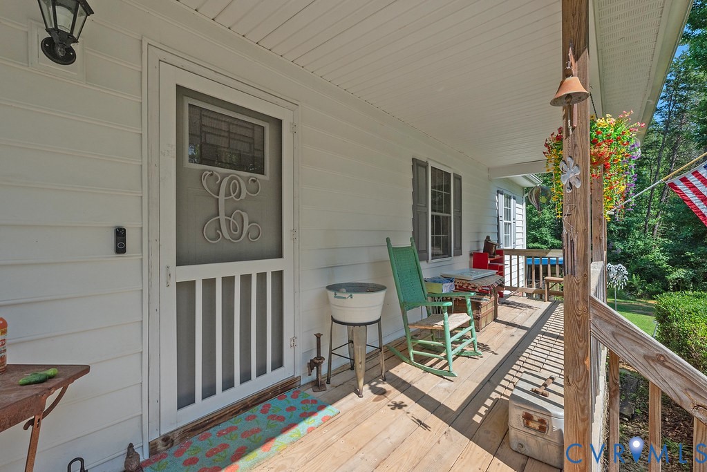 1799 W Chapel Drive