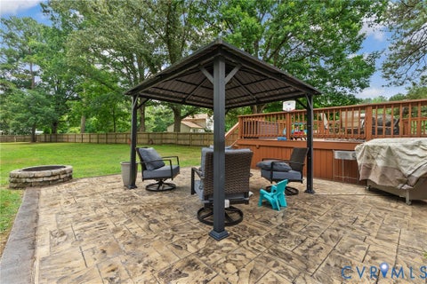 Tiny photo for 11211 Quaker Road, Dinwiddie, VA 23841 (MLS # 2617117)