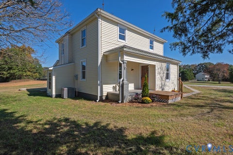Tiny photo for 13330 Lodore Road, Amelia Courthouse, VA 23002 (MLS # 2628868)