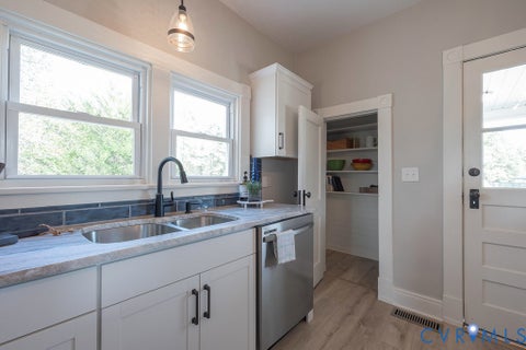 Tiny photo for 13330 Lodore Road, Amelia Courthouse, VA 23002 (MLS # 2628868)