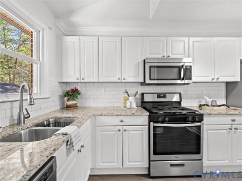 Tiny photo for 5112 Bethlehem Road, Richmond, VA 23230 (MLS # 2625497)