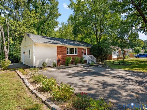 Tiny photo for 5112 Bethlehem Road, Richmond, VA 23230 (MLS # 2625497)