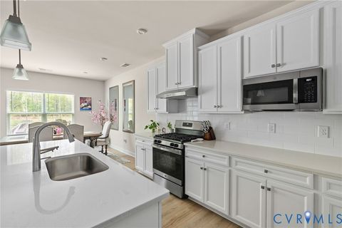 Tiny photo for 8073 Winter Fog Drive, New Kent, VA 23124 (MLS # 2610807)