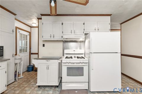 Tiny photo for 8420 Centennial Road, Prince George, VA 23842 (MLS # 2529343)