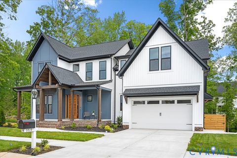 Photo of 3519 Ampfield Way, Midlothian, VA 23112 (MLS # 2612258)