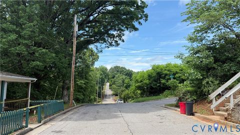 Tiny photo for 1100 CHERRY Street, Martinsville, VA 24112 (MLS # 2615255)