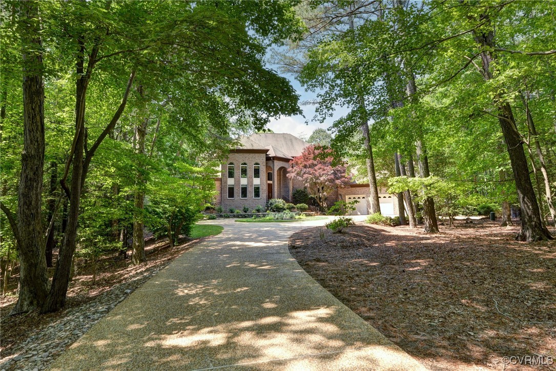 2412 Pates Creek