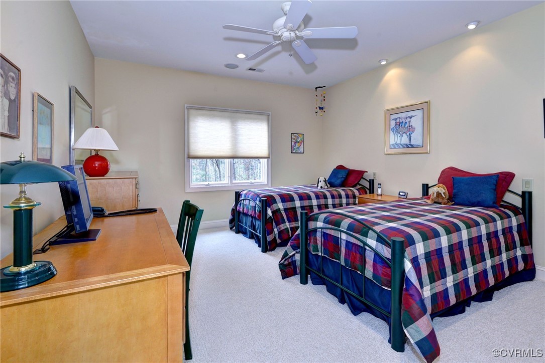 Williamsburg, Virginia 23185, United States, 5 Bedrooms Bedrooms, ,6 BathroomsBathrooms,Residential,Active,83619