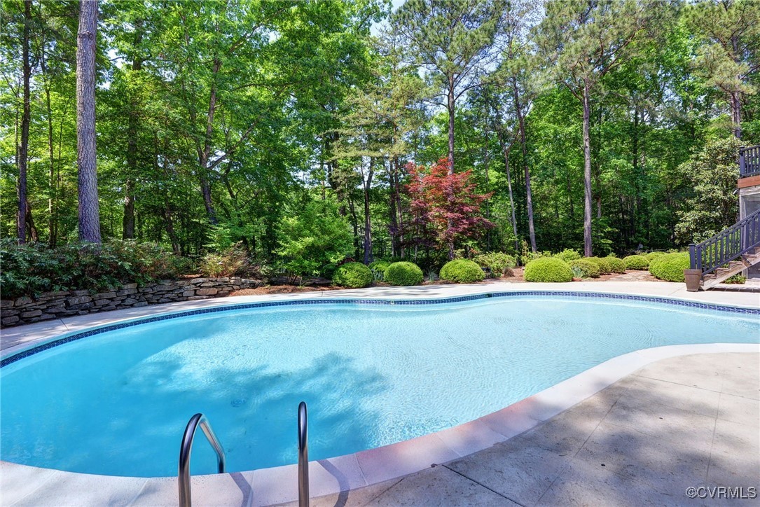 Williamsburg, Virginia 23185, United States, 5 Bedrooms Bedrooms, ,6 BathroomsBathrooms,Residential,Active,83619