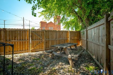 Tiny photo for 225 Liberty Street, Petersburg, VA 23803 (MLS # 2613495)