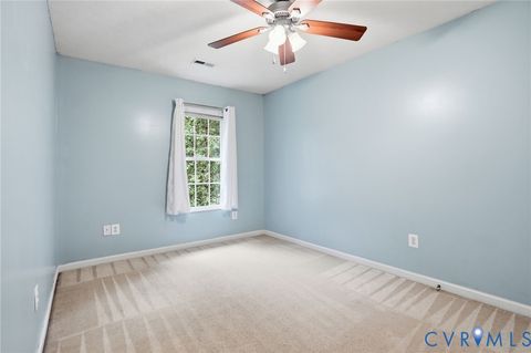 Tiny photo for 500 Montgomery Drive, Ruther Glen, VA 22546 (MLS # 2614040)