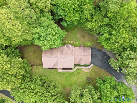 Tiny photo for 500 Montgomery Drive, Ruther Glen, VA 22546 (MLS # 2614040)