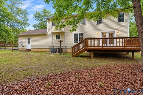 Tiny photo for 500 Montgomery Drive, Ruther Glen, VA 22546 (MLS # 2614040)