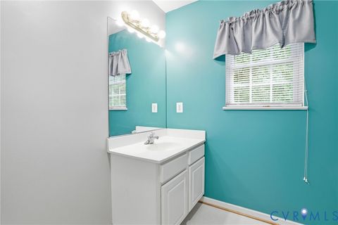 Tiny photo for 500 Montgomery Drive, Ruther Glen, VA 22546 (MLS # 2614040)