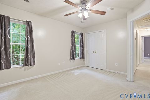 Tiny photo for 500 Montgomery Drive, Ruther Glen, VA 22546 (MLS # 2614040)