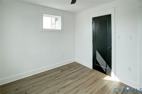 Tiny photo for 901 Commerce Street, Petersburg, VA 23803 (MLS # 2604230)