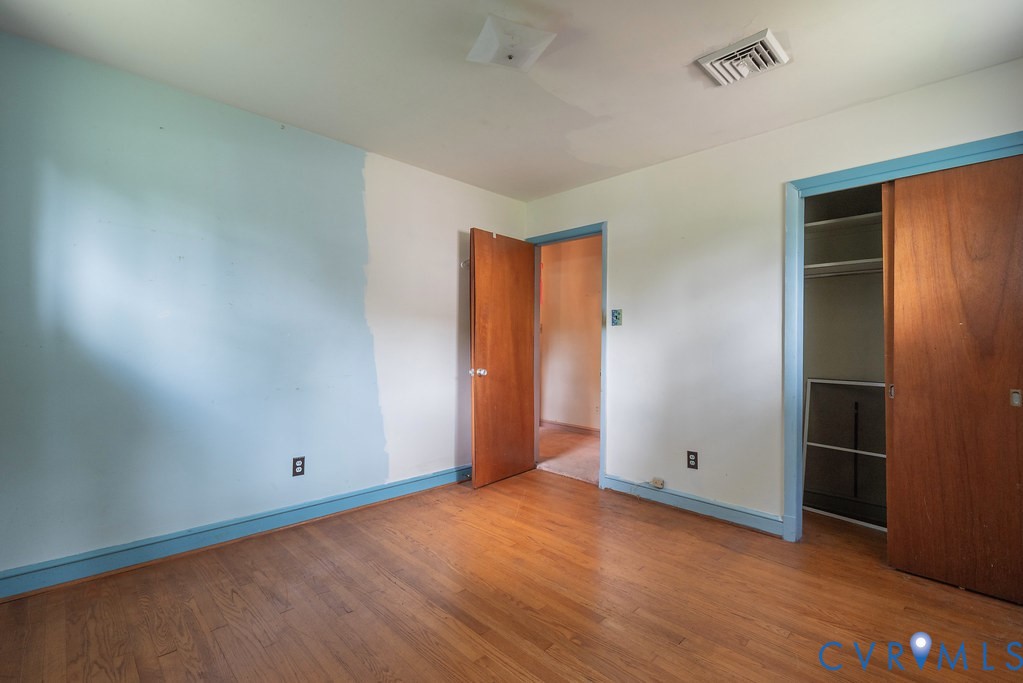 Henrico, Virginia 23229, United States, 3 Bedrooms Bedrooms, ,2 BathroomsBathrooms,Residential,Pending,182273