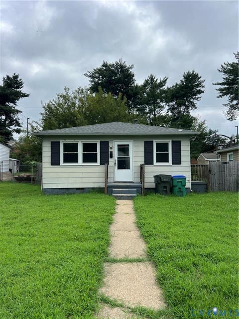 Photo of 5429 Blueridge Avenue, Richmond, VA 23231 (MLS # 2621974)