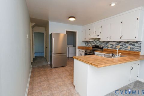 Tiny photo for 4800 Peartree Court, Midlothian, VA 23112 (MLS # 2609866)