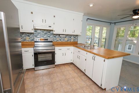 Tiny photo for 4800 Peartree Court, Midlothian, VA 23112 (MLS # 2609866)