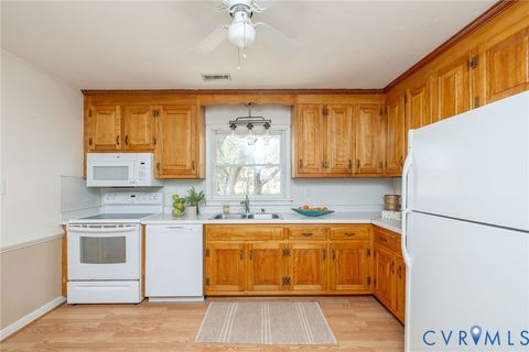 Tiny photo for 7252 Fairview Drive, Mechanicsville, VA 23111 (MLS # 2608701)